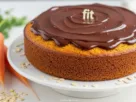 Bolo Integral de Cenoura com Cobertura de Chocolate Fit: Sabor e Saúde na Sua Mesa!