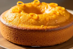 Bolo de laranja de 3 ingredientes: Receita fácil, fofa e irresistível